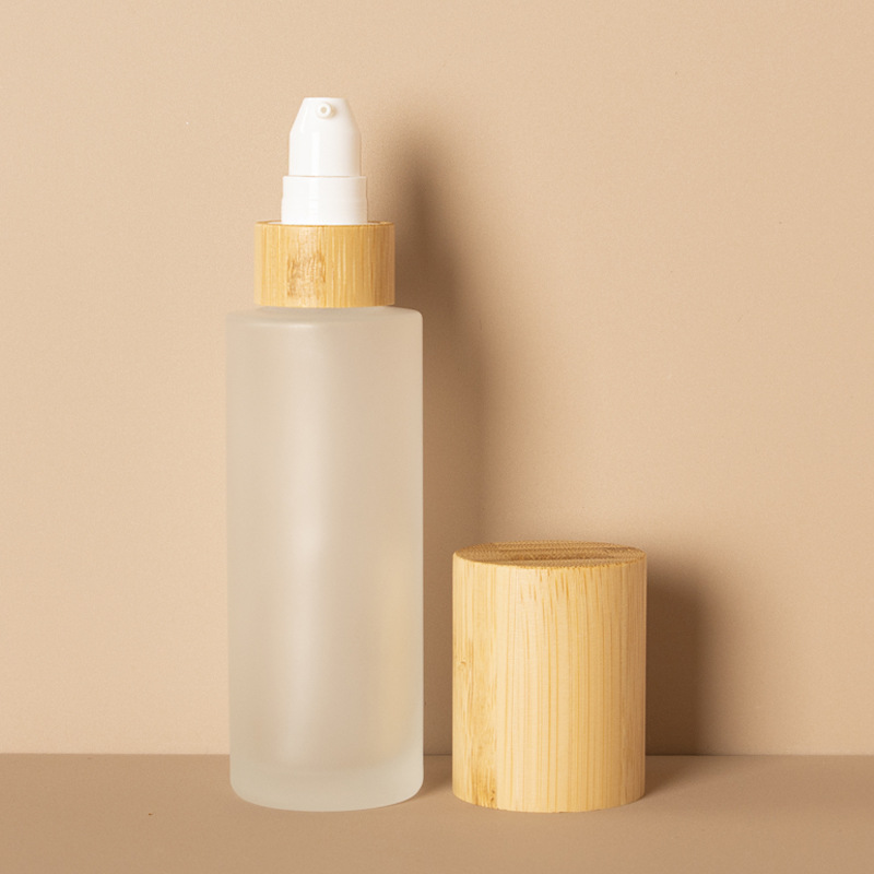 مضخة غسول مستحضرات التجميل بلوري رذاذ ناعم وزجاجة رذاذ زجاجية مع غطاء من خشب الخيزران مضخة غسول مستحضرات التجميل بلوري رذاذ ناعم وزجاجة رذاذ زجاجية مع غطاء من خشب الخيزران