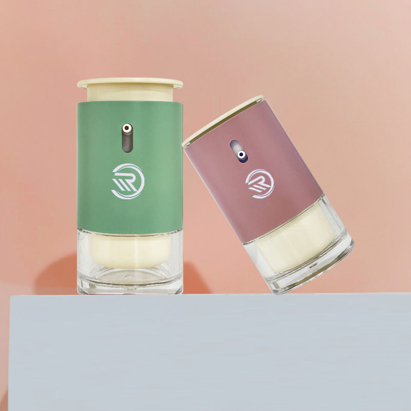 مستحضرات التجميل زجاجة مضخة بدون هواء 30 مللي 50 مللي زجاجات بدون هواء للرجال العناية بالبشرة التعبئة والتغليف الفاخرة 1 أوقية كريم وجه زجاجة مضخة المصل