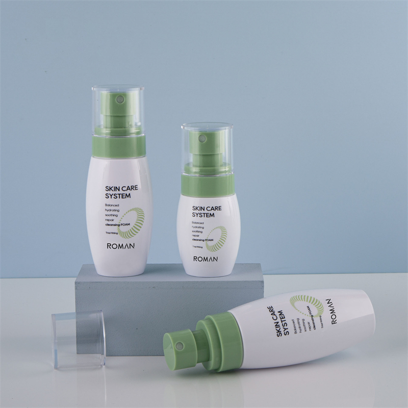 بخاخ واقي من الشمس 40 مل 60 مل 80 مل حبر مرطب PET زجاجة رذاذ بيضاء فارغة للعناية بالبشرة