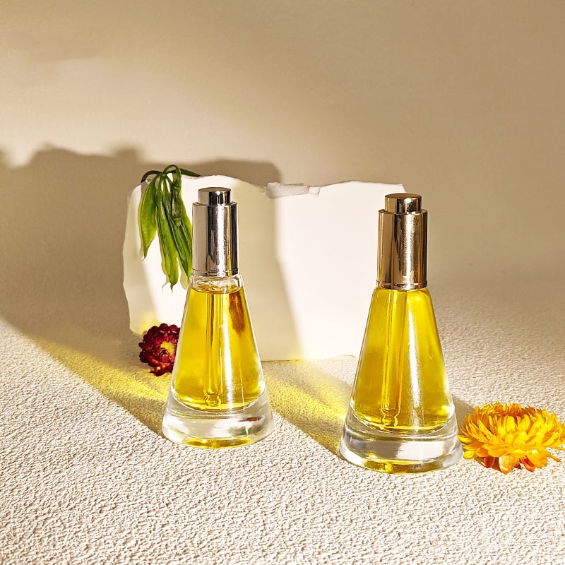 زجاجة زيت أساسي بقطارة مستحضرات التجميل من الزجاج المخروطي