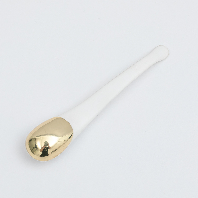 ملعقة مسطحة لمستحضرات التجميل باللون الذهبي والفضي، ملعقة معدنية عالية الجودة للوجه وكريم العين وملعقة قناع تجميل للوجه ملعقة مسطحة لمستحضرات التجميل باللون الذهبي والفضي، ملعقة معدنية عالية الجودة للوجه وكريم العين وملعقة قناع تجميل للوجه